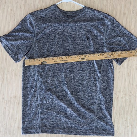Old Navy Dri Fit Athletic shirt - size M - Picture 3 of 5